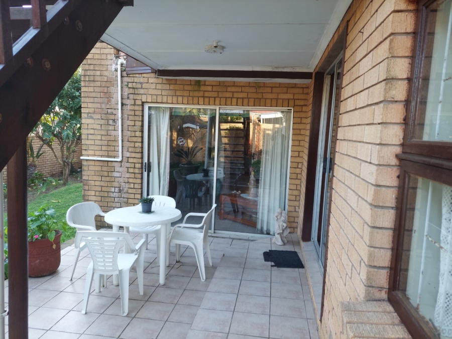 4 Bedroom Property for Sale in Christmas Rock Eastern Cape